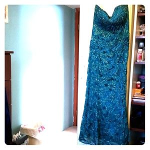 Beautiful bling bling lace dress